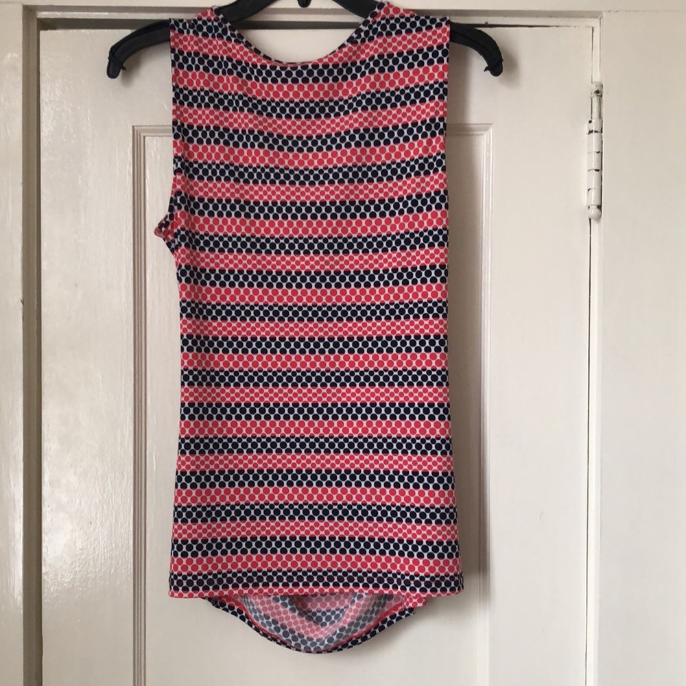 Top - Picture 2 of 2